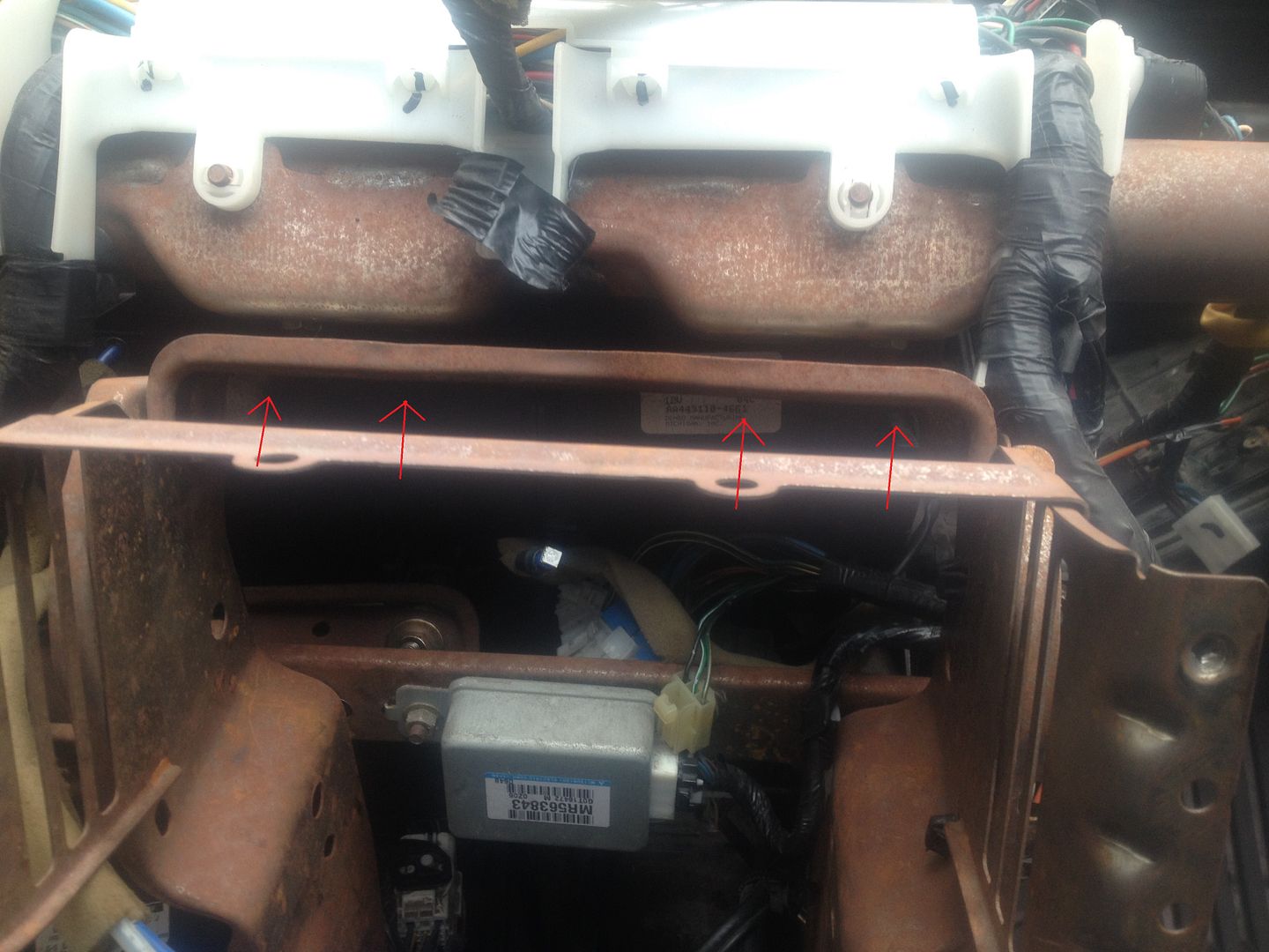 Heater core/evap removal Mitsubishi Eclipse 3G Club